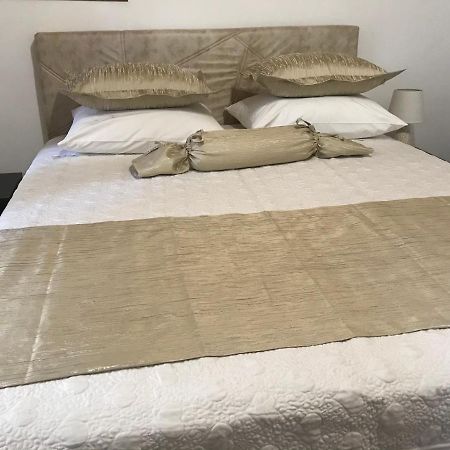 Center Apartment Neno Split Ngoại thất bức ảnh