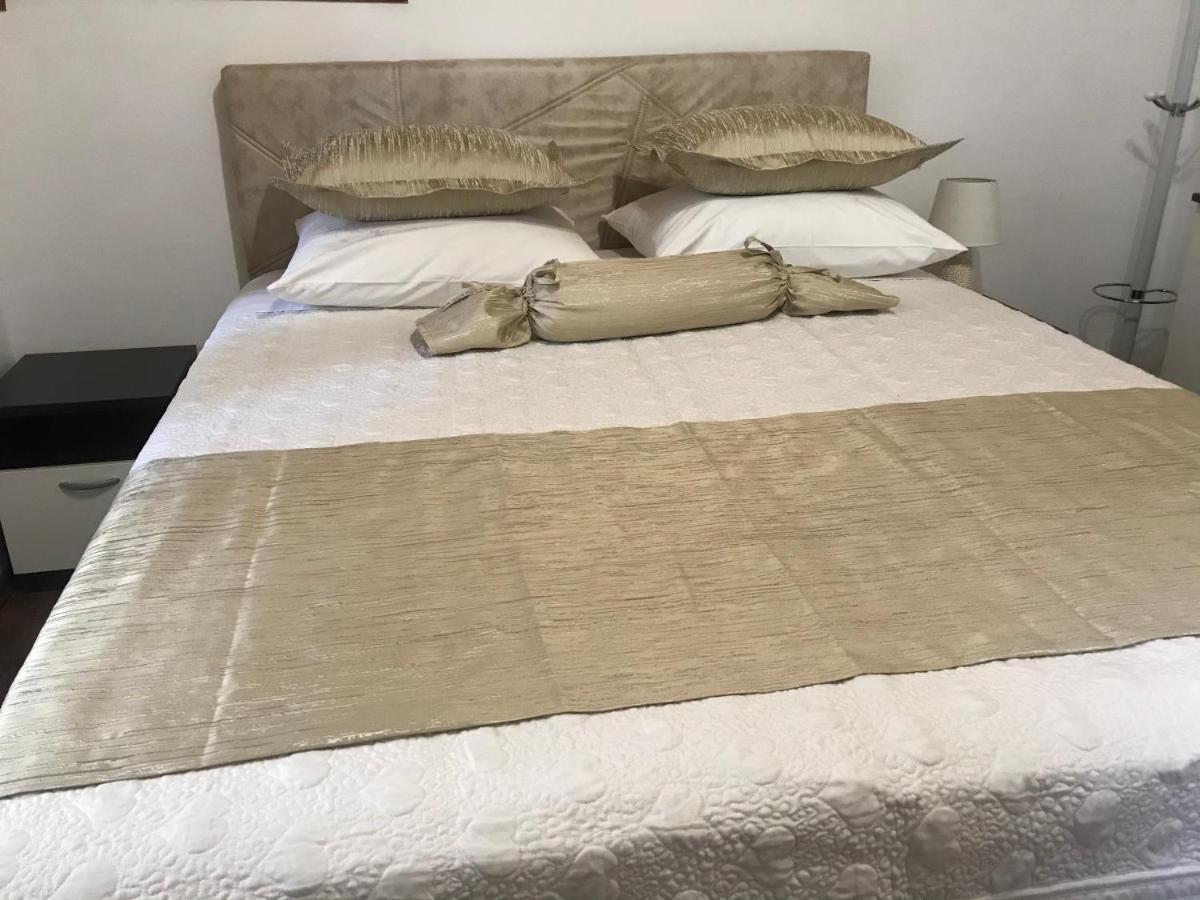 Center Apartment Neno Split Ngoại thất bức ảnh